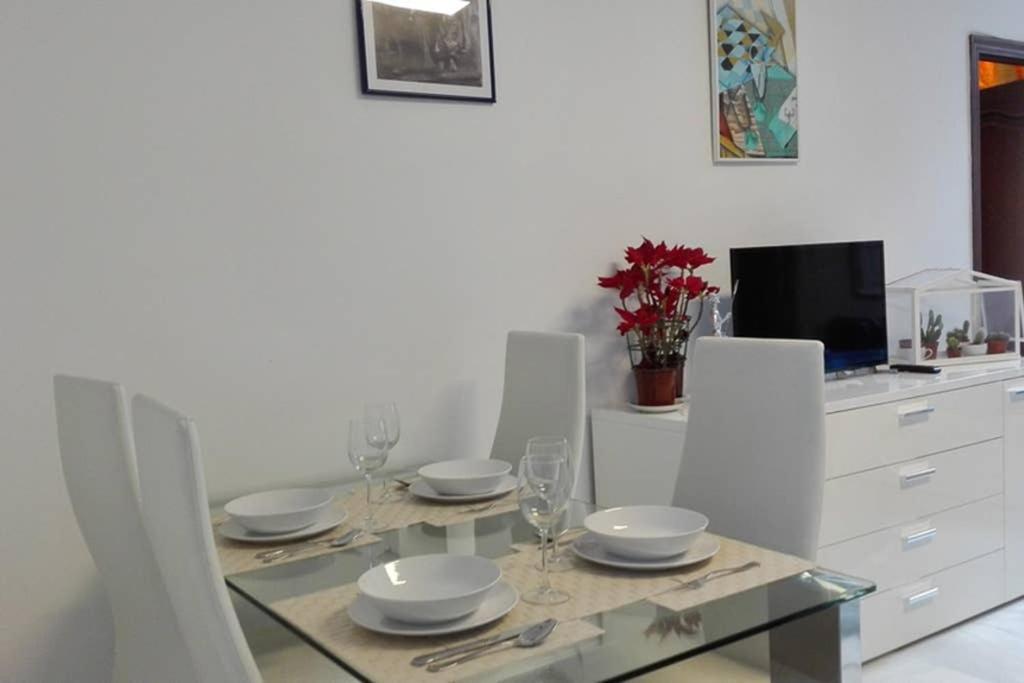1 Minute From Cathedral. Feel The Heart Of Seville Exterior photo